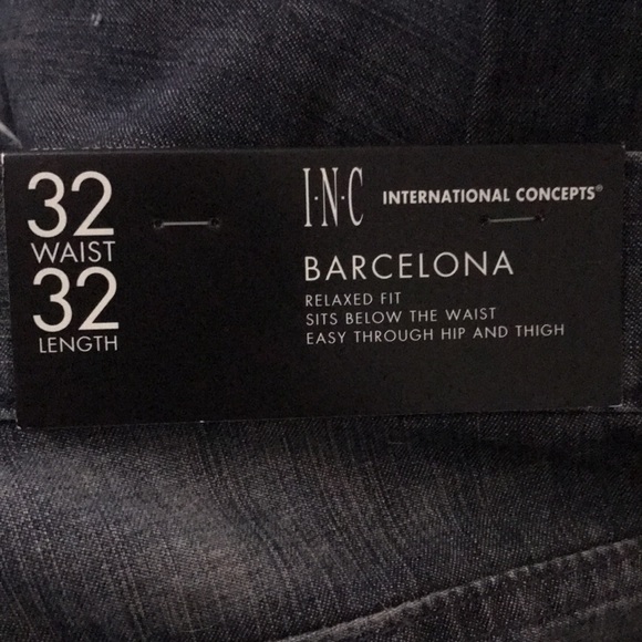 I.N.C.🆕NWT* WOMENS RELAX FIT DARK WASH JEANS - Picture 9 of 9